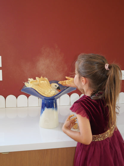 Modèle en stock - La Coupe est pleine – coupe de fruits blanc et émaillée en bleu - version M