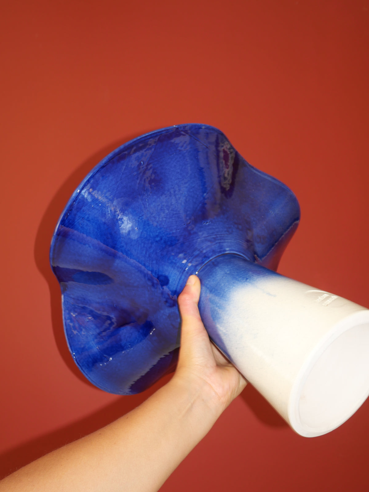 Modèle en stock - La Coupe est pleine – coupe de fruits blanc et émaillée en bleu - version M