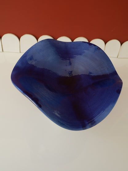 Modèle en stock - La Coupe est pleine – coupe de fruits blanc et émaillée en bleu - version M