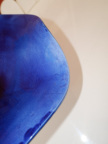 Modèle en stock - La Coupe est pleine – coupe de fruits blanc et émaillée en bleu - version M