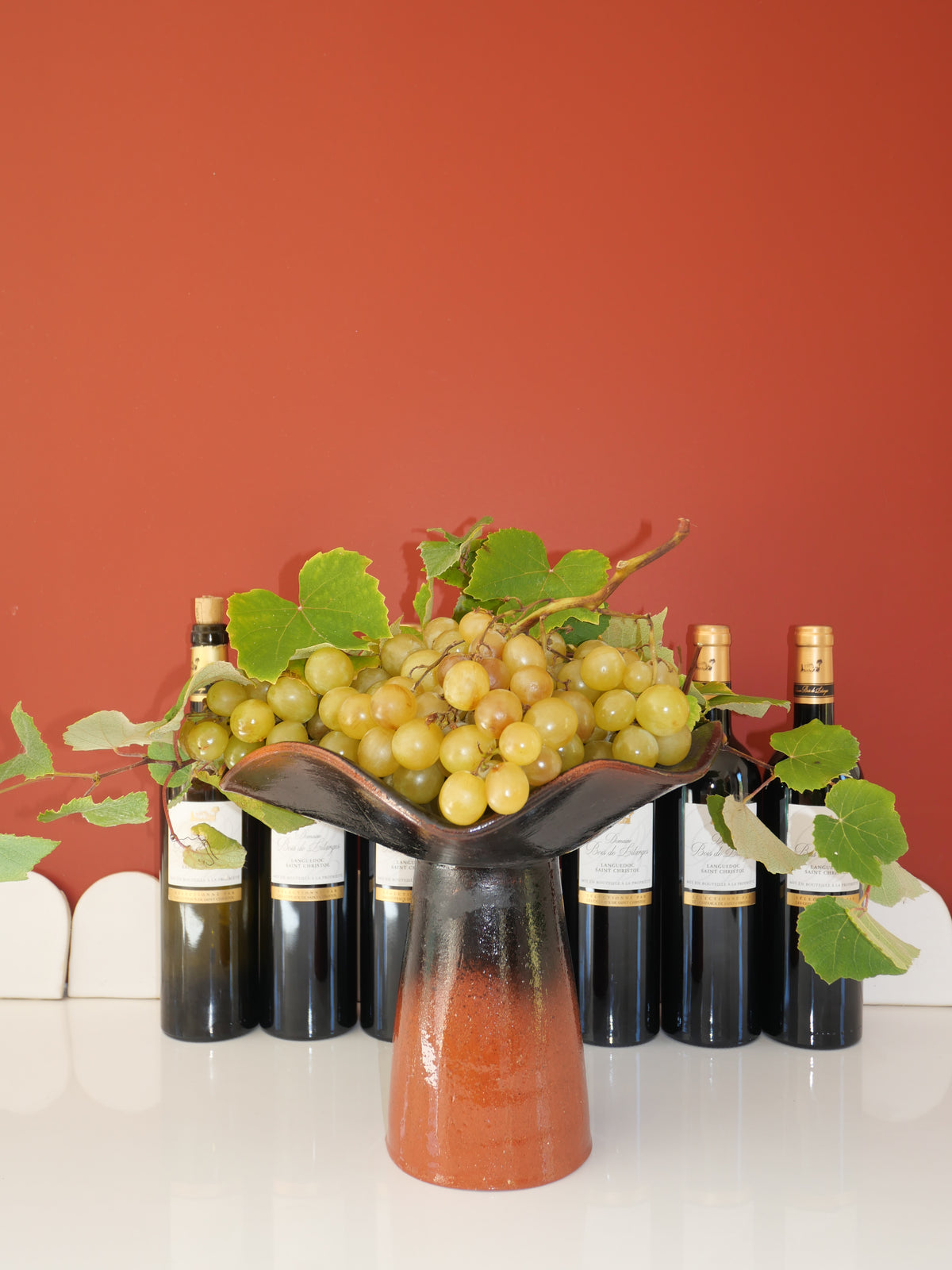 Modèle en stock - La Coupe est pleine – coupe de fruits "La paysanne" en terre cuite et émail cendré - version M