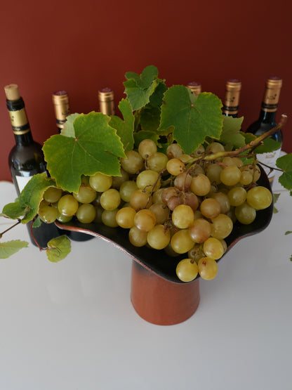 Modèle en stock - La Coupe est pleine – coupe de fruits "La paysanne" en terre cuite et émail cendré - version M