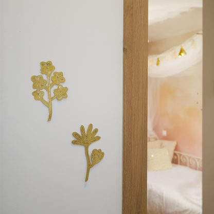 Fleurs murales stylisées en laiton – 2 choix  – faites main